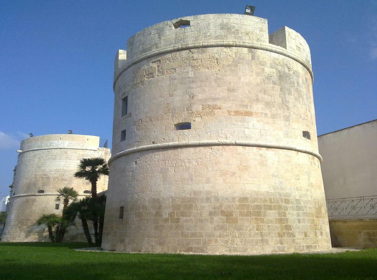 La Terrazza Sul Castello Apartment Palmariggi ภายนอก รูปภาพ